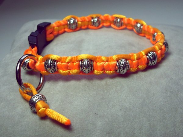 Hundehalsband mit Perlen orange