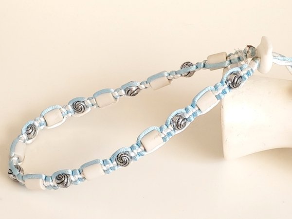 EM-Keramik Halsband Hellblau/Weiß