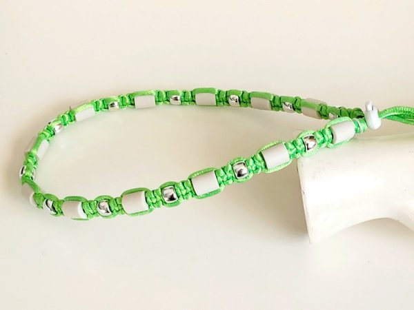 EM-Keramik Halsband Apfelgrün